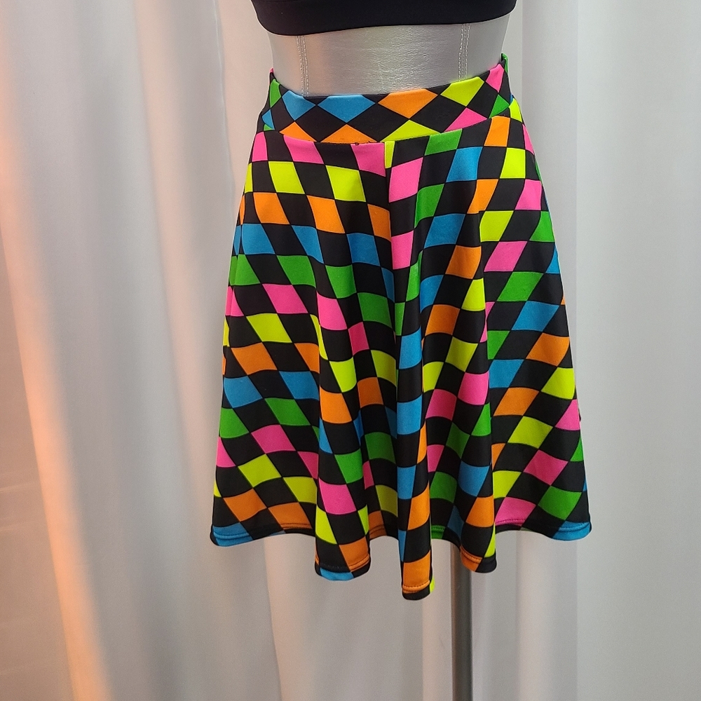 Celb.Designer costom made diamond checker swing skirt,one of a kind handmaid.